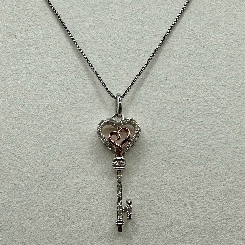 10K Rose Gold Natural Diamond Key Heart Pendant Necklace Silver 925 Box Chain